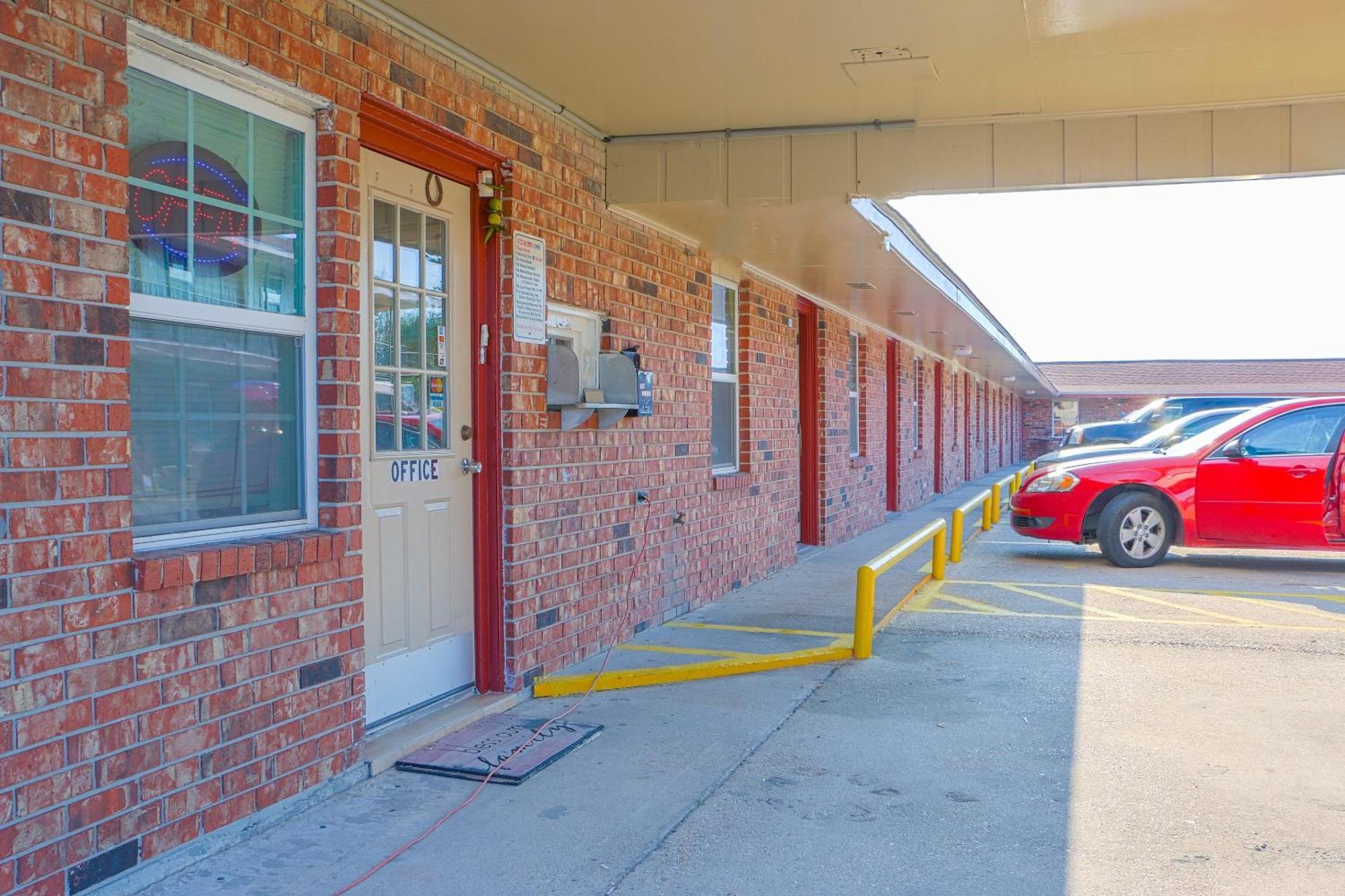 Economy Inn Lockport Exterior foto